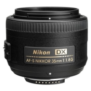 Объектив для цифрового фотоаппарата Nikon 35mm f/1.8G AF-S DX Nikkor