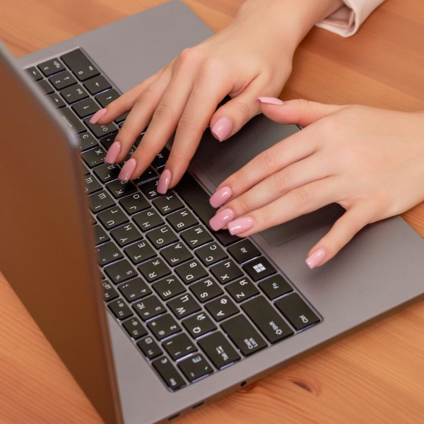 laptop-plus-f-flaptop-r-series-15.6inch-amd-ryzen-5-5600u-8-512-win-silver-fltp-5r5-8512-w-9