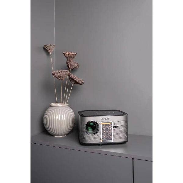 video-projector-multimedia-garlyn-lumen-4-9