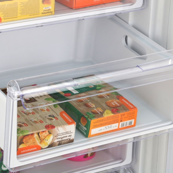 freezer-indesit-dfz-5175-8