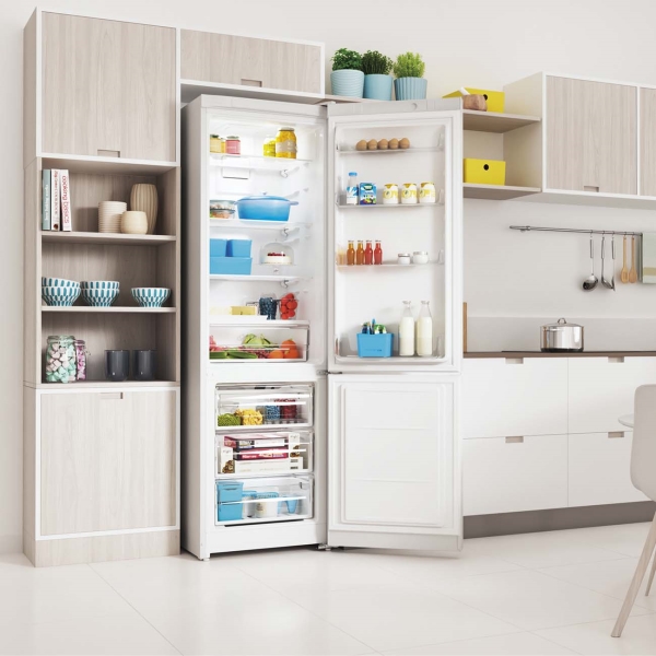 refrigerator-indesit-its-5200w-white-3