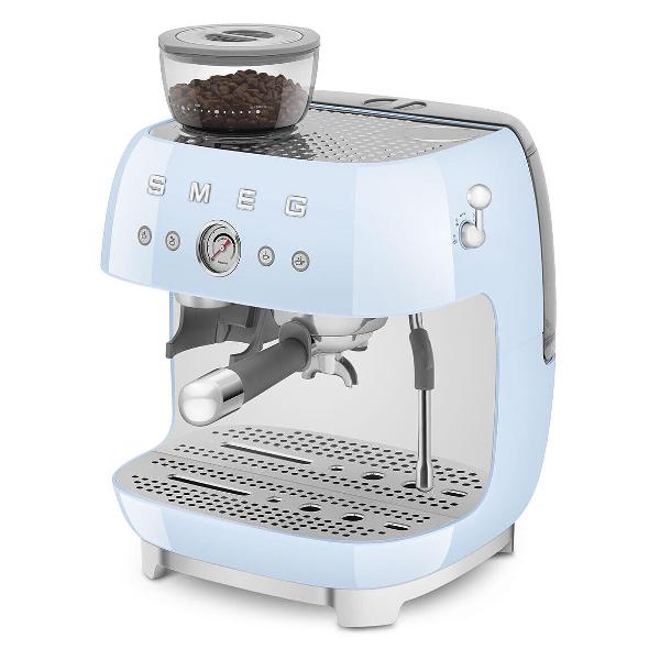 coffee-maker-horn-type-smeg-egf03pbeu-6