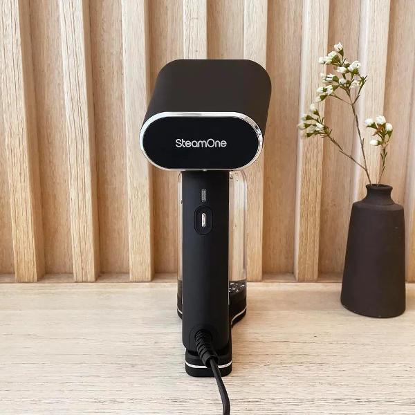 handheld-steamer-steamone-v2-euxl400b-9