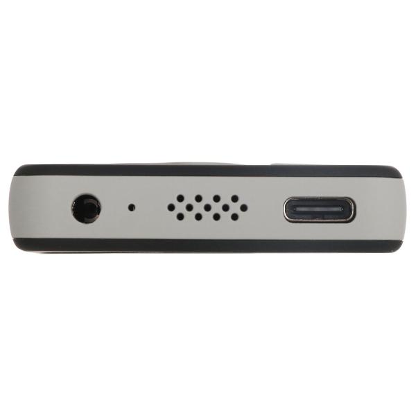 portable-media-player-digma-s5b-3