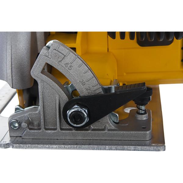 circular-saw-dewalt-dwe-575k-5