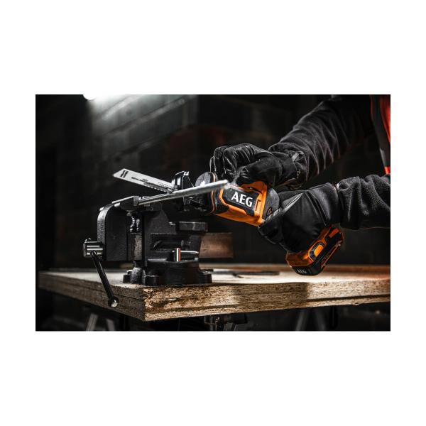 saber-brushless-saw-bus18sbl-0-aeg-4935479662-6