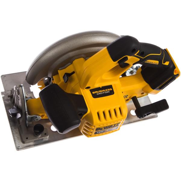 brushless-circular-saw-dewalt-dcs570nt-4