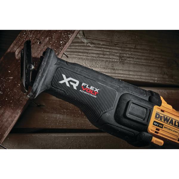 saber-saw-dewalt-18v-xr-flexvolt-advantage-dcs386nt-xj-6