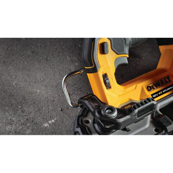 hand-held-tape-saw-metal-dewalt-18v-xr-dcs377nt-xj-4