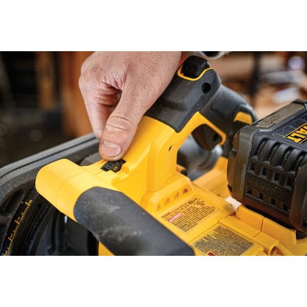 accumulator-circular-saw-dewalt-dcs520t2-54v-165mm-4200rpm-2-akb-2ah-and-charger-v-case-tstak-dcs520t2-qw-6