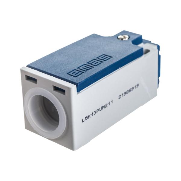 limit-breaker-emas-v-plastic-case-240v-3a-l5k13pum211-1