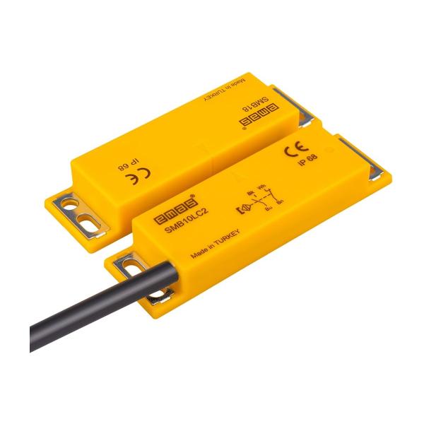 magnetic-sensor-emas-1nz1no-wire-2m-distance-response-8mm-left-exit-ip68-smb10lc2-b18-1