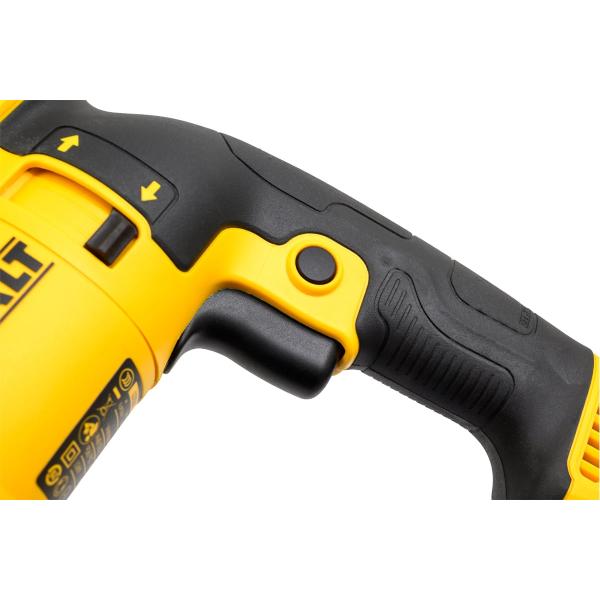 perforator-dewalt-900w-d25144k-a9-4