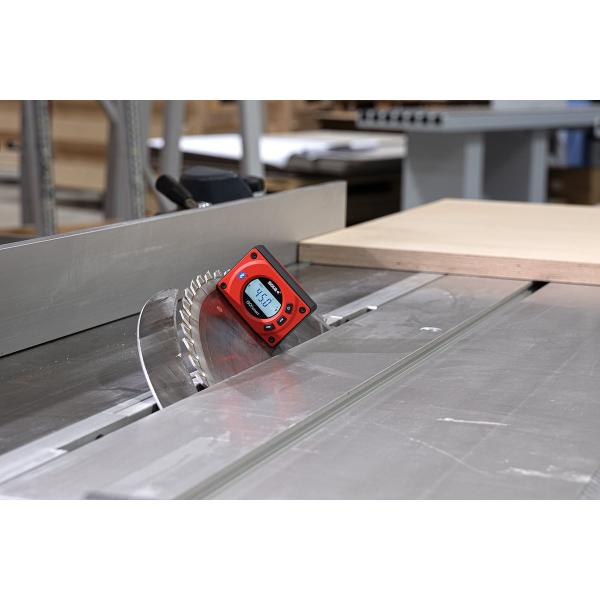 electronic-level-protractor-sola-go-smart-01483001-2
