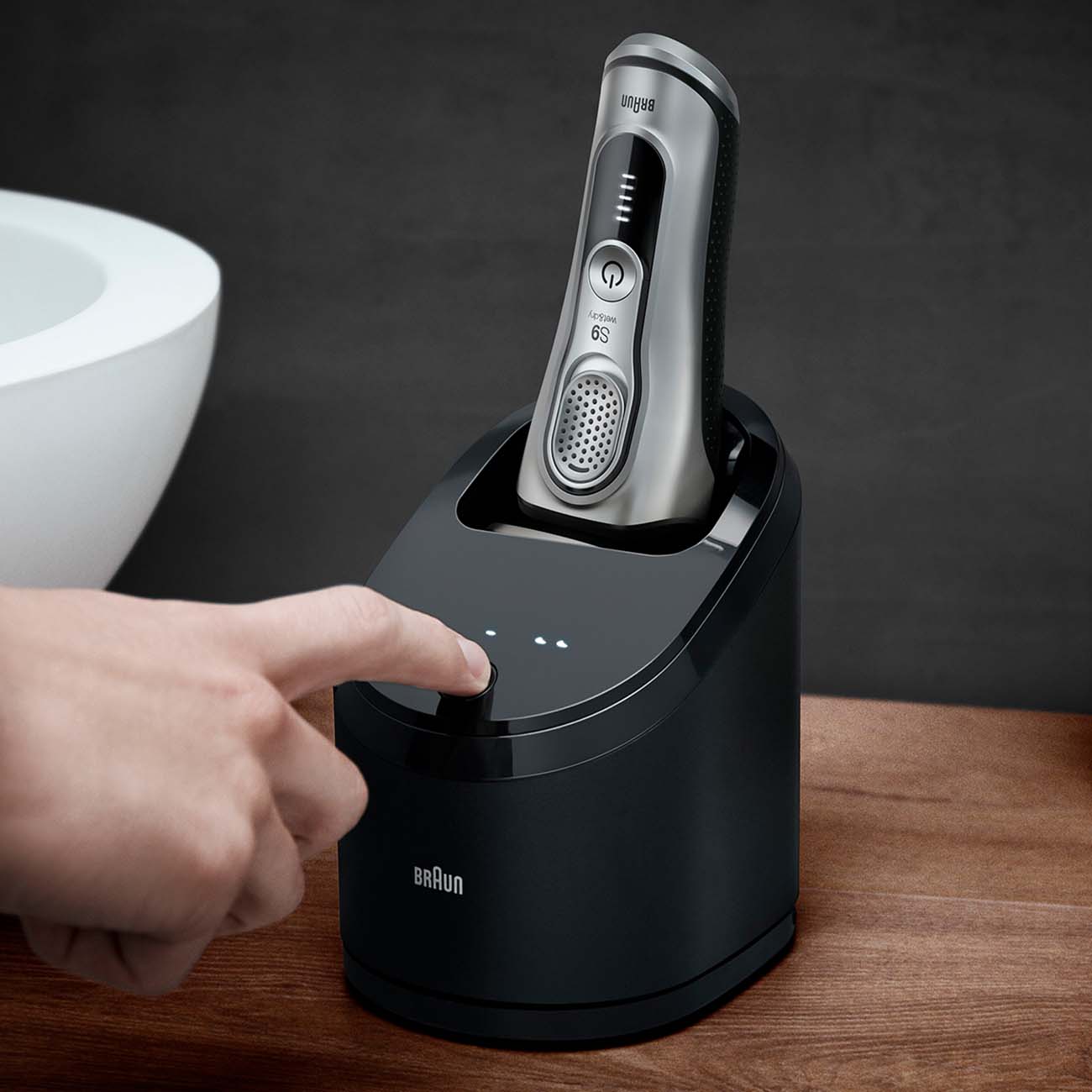 cleaning-agent-electric-razors-braun-ccr-51-8