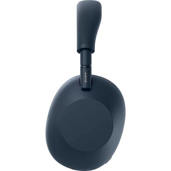 overhead-bluetooth-headphones-sony-blue-wh-1000xm6-3