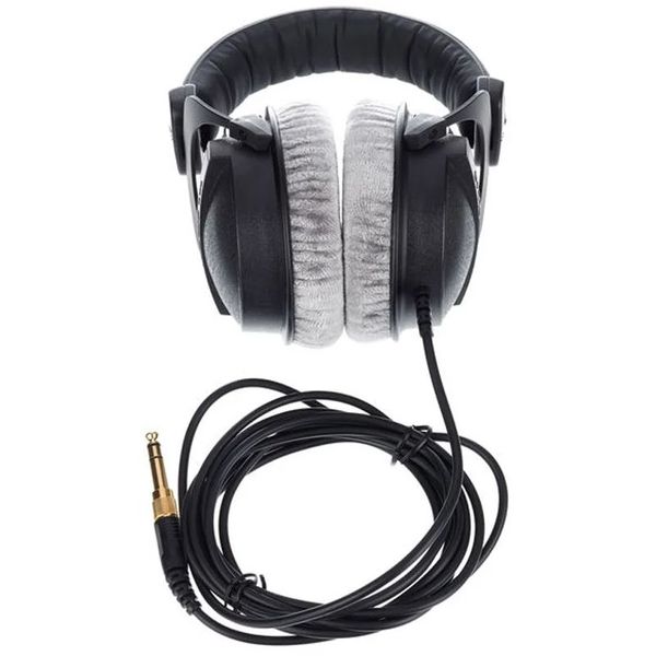 overhead-headphones-beyerdynamic-dt-770-pro-250-ohms-2