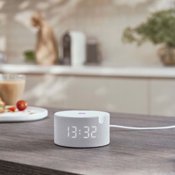 smart-speaker-yandex-station-mini-clock-alice-on-yagpt-grey-opal-10w-yndx-00020g-3