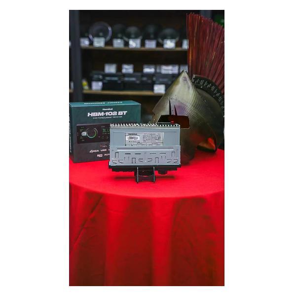 car-radio-deaf-bonce-hbm-102-7