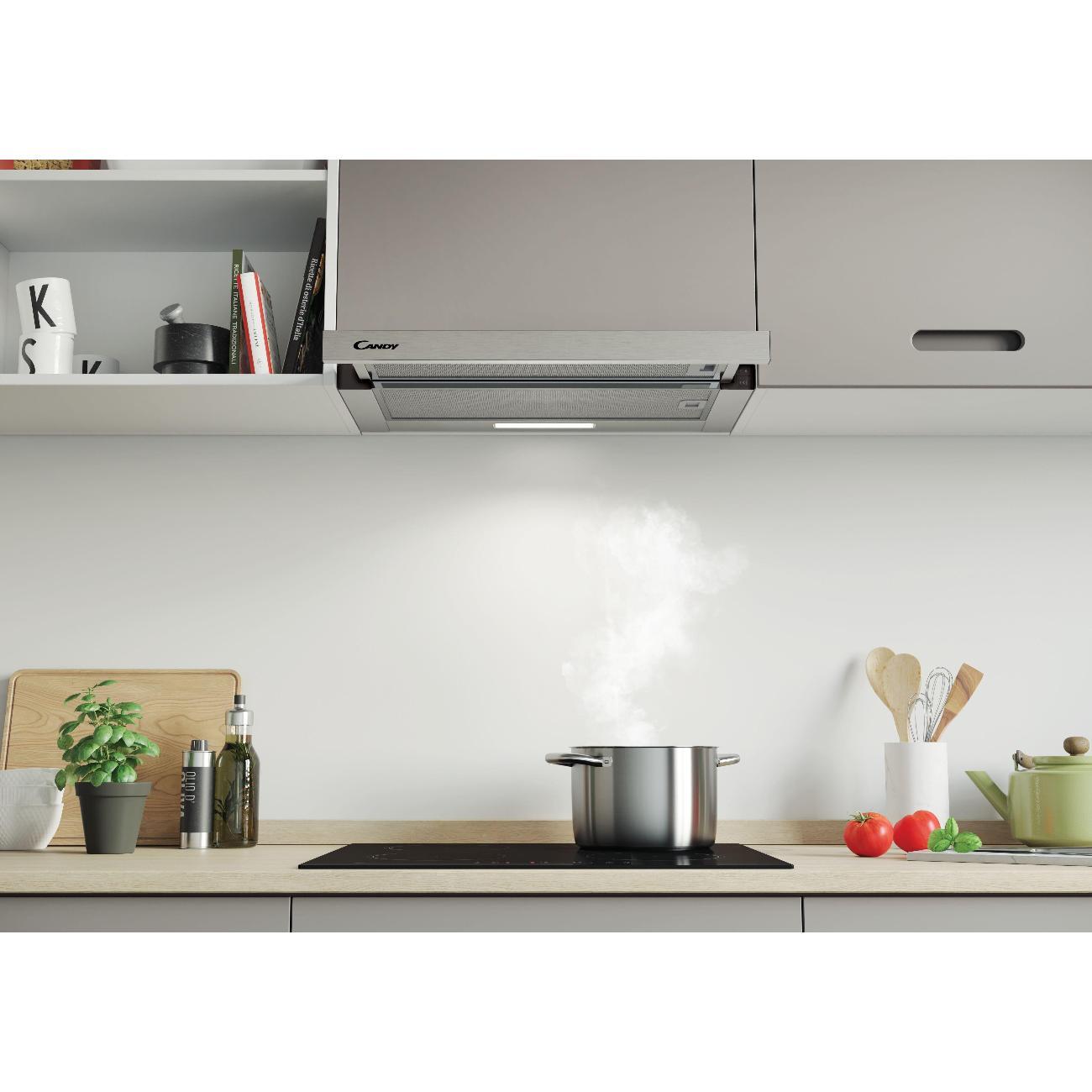 hood-built-in-closet-candy-cbt60rx-07-6