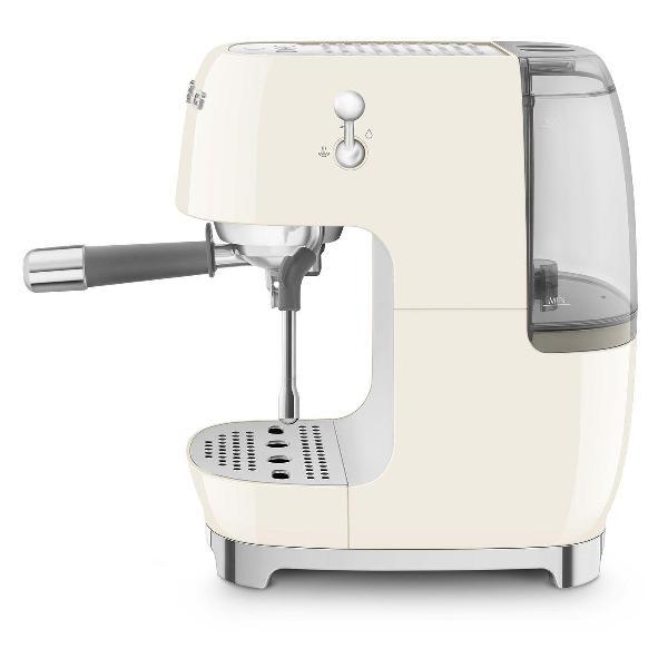 horn-type-coffee-maker-smeg-ecf03creu-2