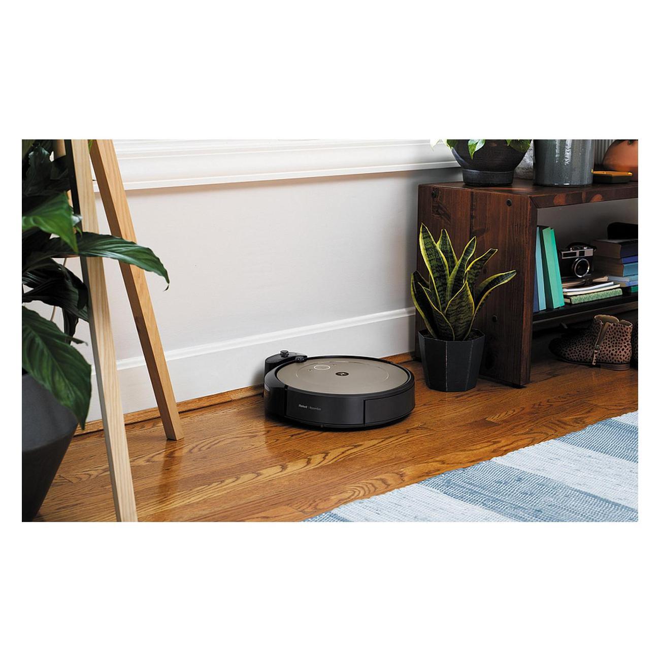 robot-vacuum-cleaner-irobot-roomba-i1-9