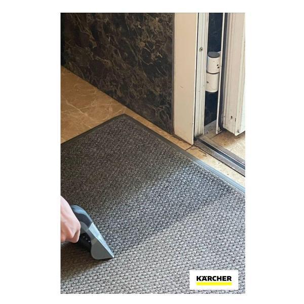 vacuum-cleaner-floor-karcher-puzzi-8-1-1.100-240.0-3