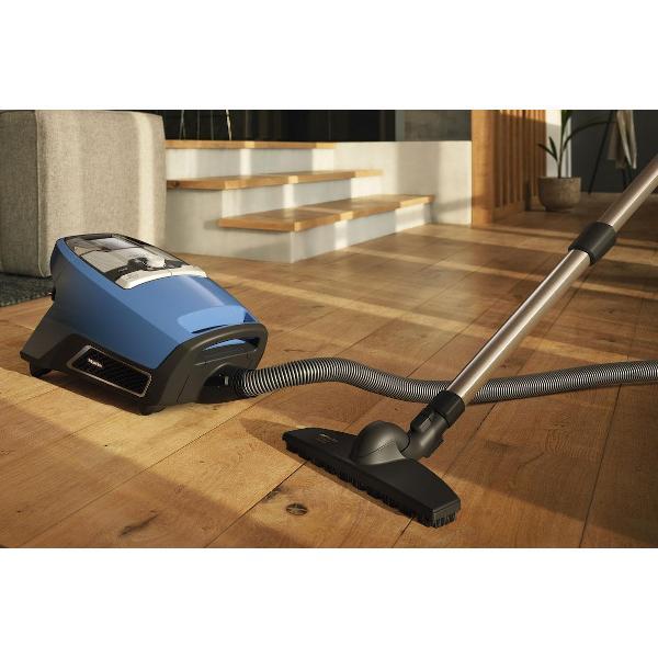 vacuum-cleaner-floor-miele-blizzard-cx1-parquet-powerline-tech-blue-7