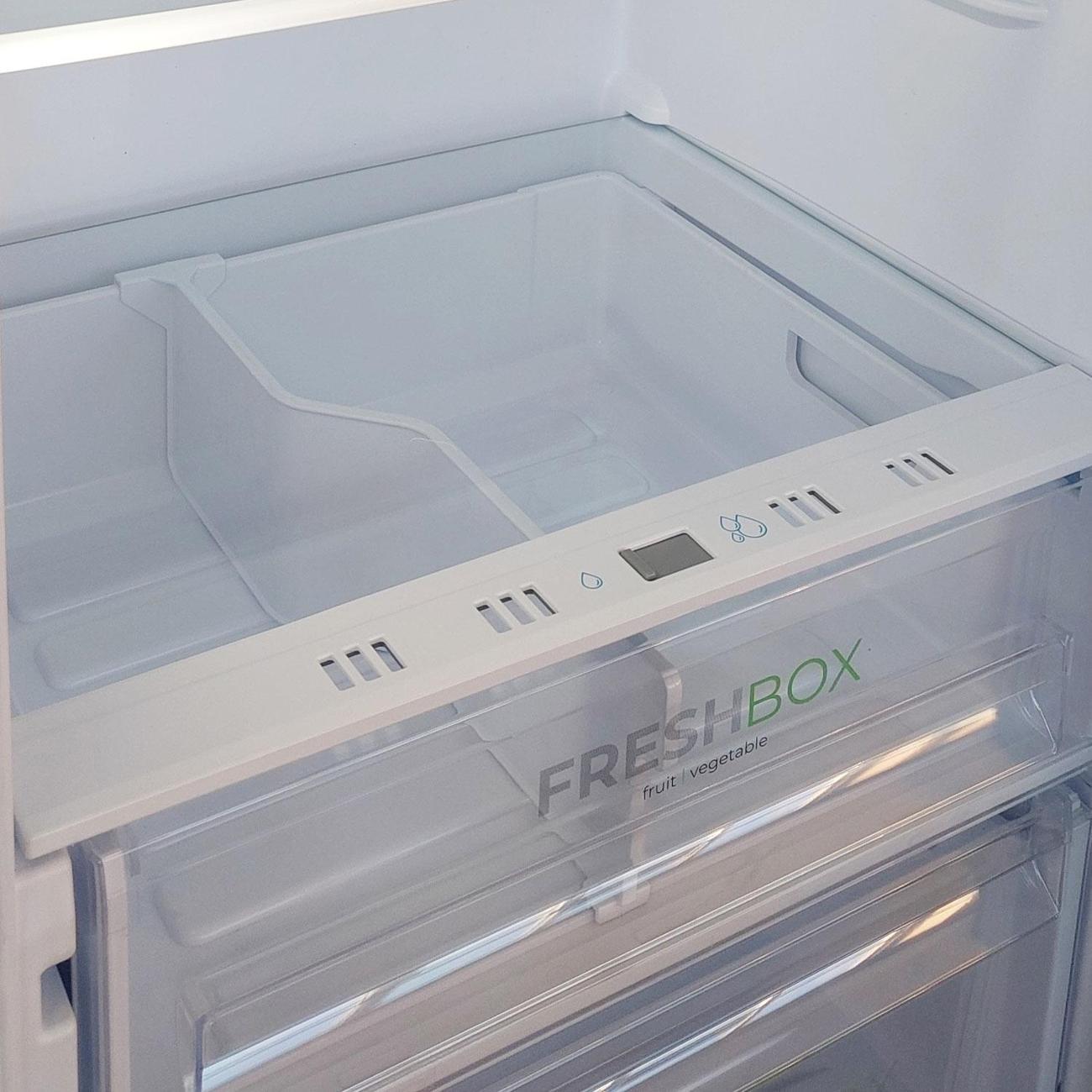 refrigerator-biryusa-w-6135-6
