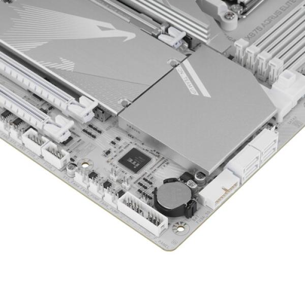motherboard-gigabyte-x-870-aorus-elite-wifi-7-ice-5