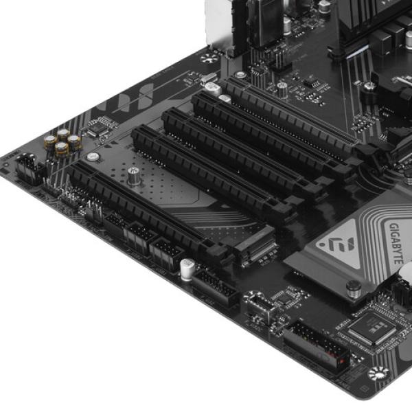 motherboard-gigabyte-b-550-eagle-5