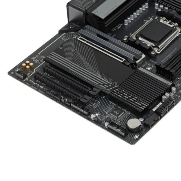 motherboard-gigabyte-b-650-aorus-elite-ax-v-2-4