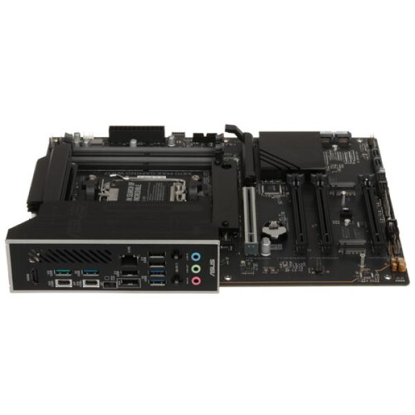 motherboard-asus-x-870-max-gaming-wifi-7-3