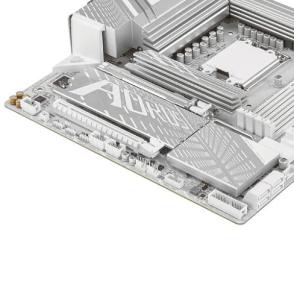motherboard-gigabyte-z890m-aorus-elite-wifi-7-ice-5
