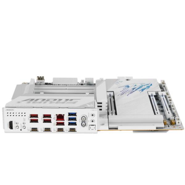 motherboard-gigabyte-x-870-e-aorus-pro-x-3-d-ice-4