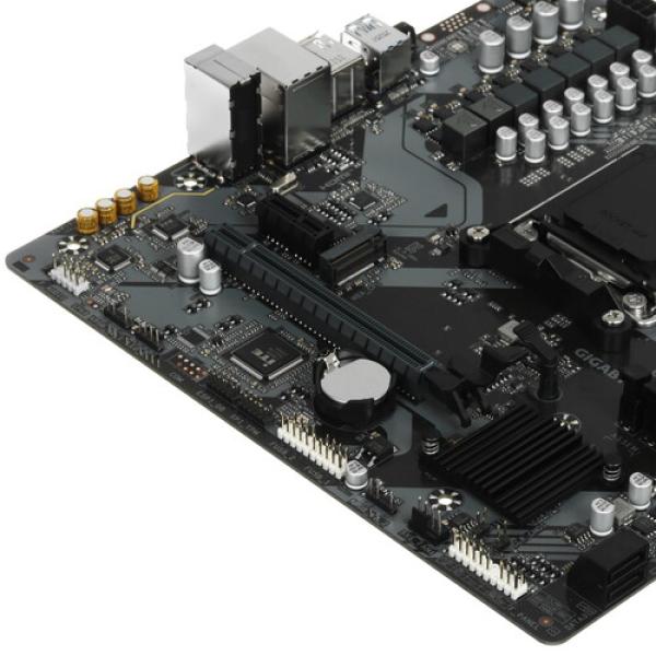 motherboard-gigabyte-b840m-h-4