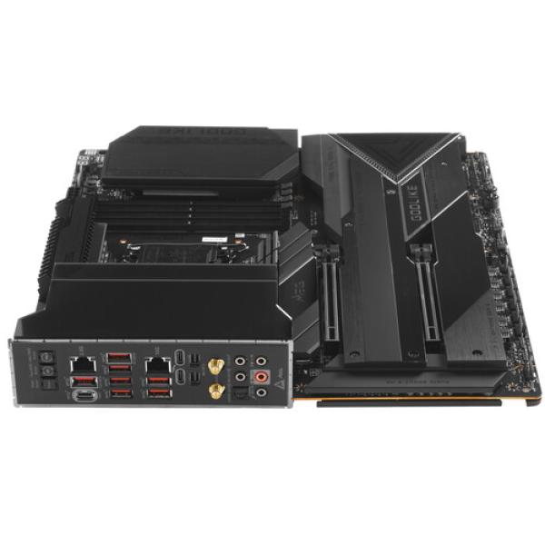 motherboard-msi-meg-z-790-godlike-3