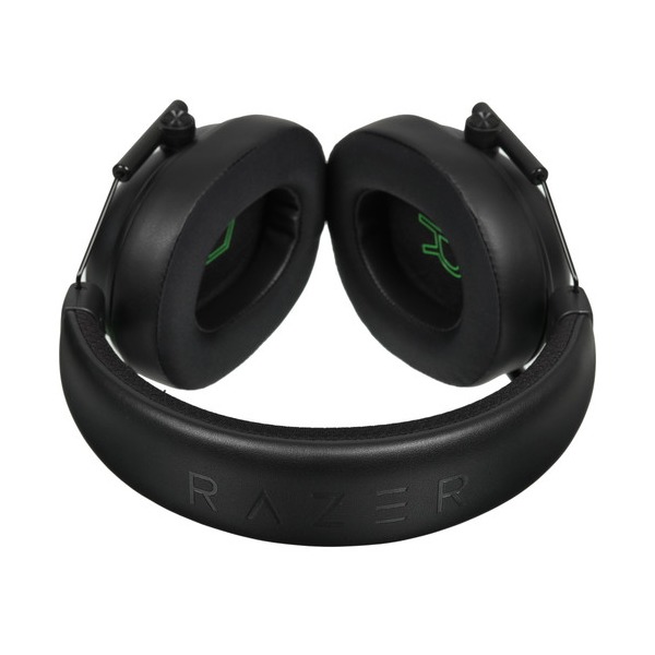 wireless-wired-headphones-razer-blackshark-v-3-xbox-black-2025-3