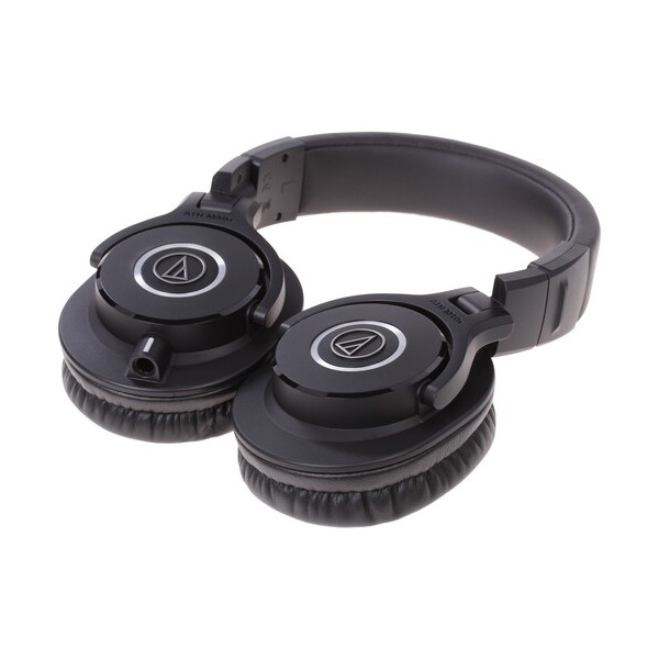 wired-headphones-audio-technica-ath-m-40-x-black-2016-3