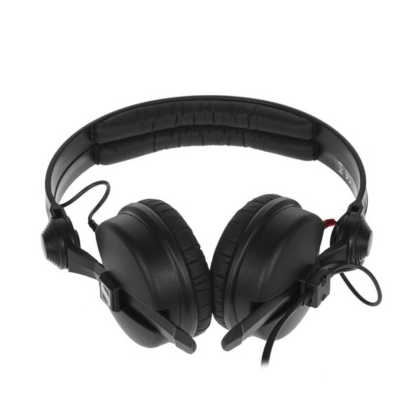wired-headphones-sennheiser-hd-25-black-2016-2
