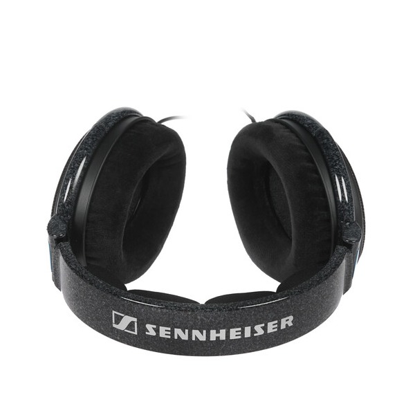 wired-headphones-sennheiser-hd-600-black-2016-4