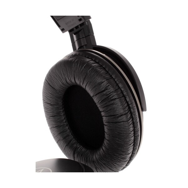wired-headphones-audio-technica-ath-avc-200-black-2016-5
