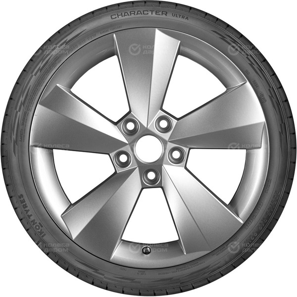 tire-ikon-character-ultra-nordman-sz-2-205-50-r-17-93w-3