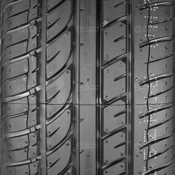 tire-evergreen-eu-72-245-45-r-17-99w-4