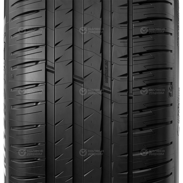 tire-michelin-pilot-sport-4-suv-run-flat-275-40-r-21-107-y-4