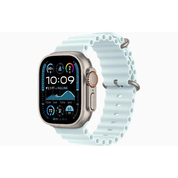 apple-watch-ultra-2-ocean-band-ice-blue