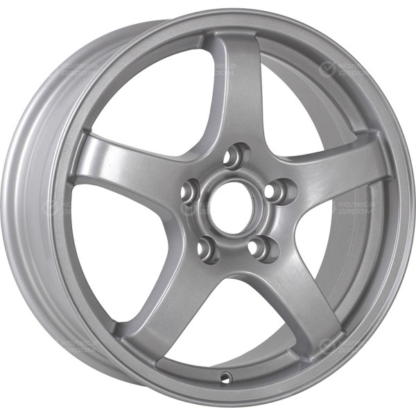 wheel-disk-crossstreet-cr-14-6-xr-16-4-x-100-et-41-dia-601-silver-1