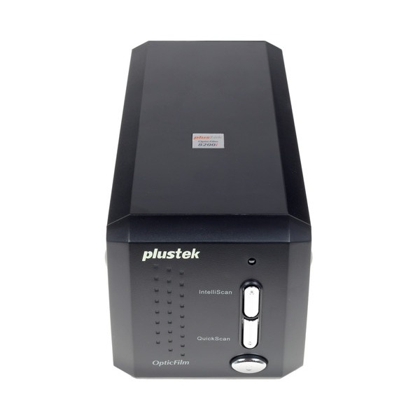 scanner-plustek-opticfilm-8200-i-ai-thumb-2