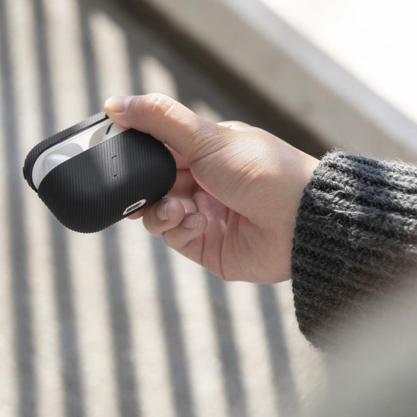 native-union-chehol-pro-black-appro-crve-blk-2