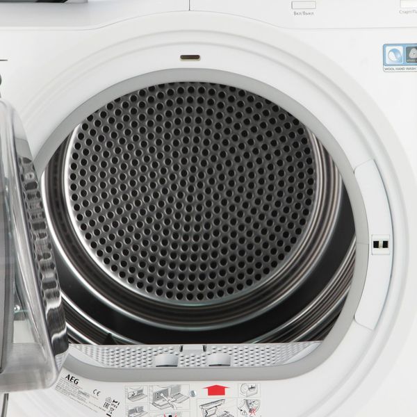 aeg-8000-series-t8dbg49sr-4